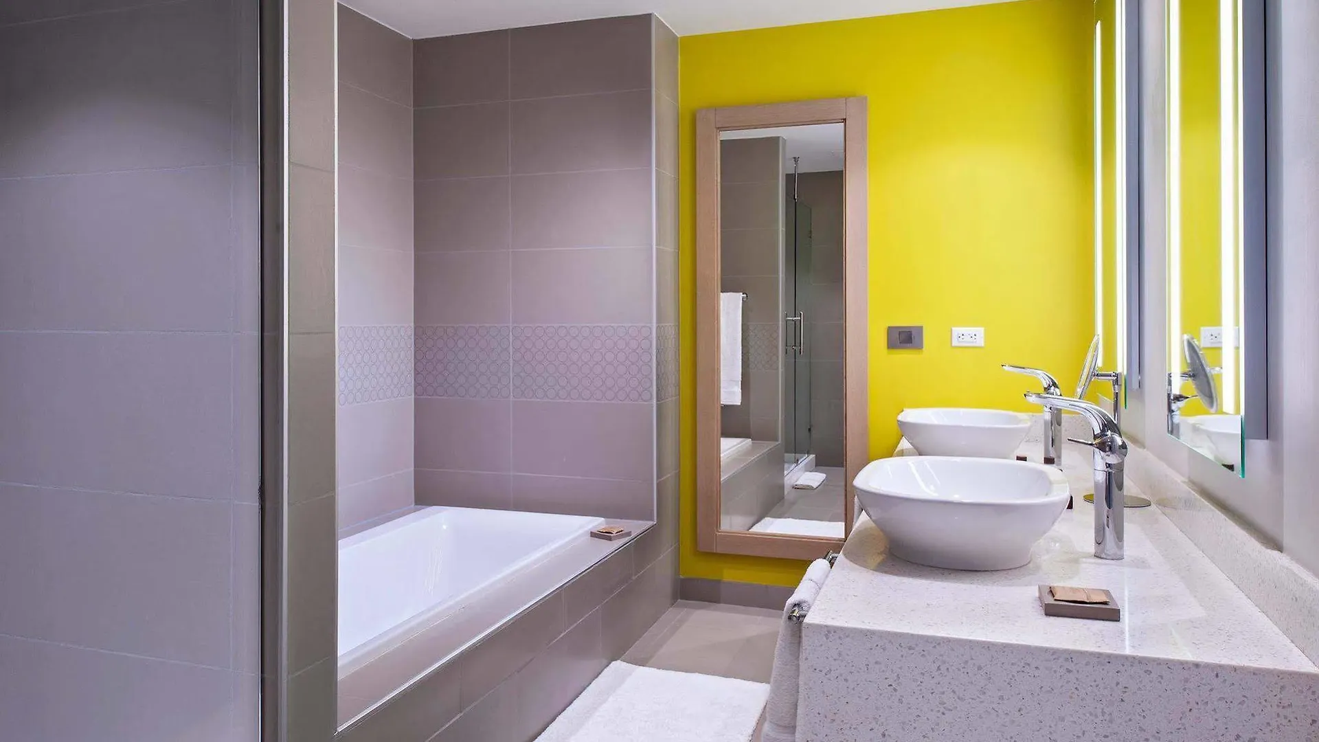Marriott Port-Au-Prince Hotel 4*,  Haiti